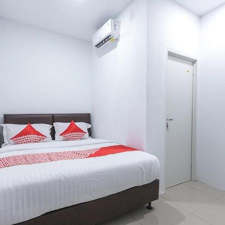Oyo 907 Wisma Cakung Cakarta Dış mekan fotoğraf