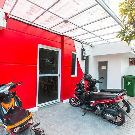 Oyo 907 Wisma Cakung Cakarta Dış mekan fotoğraf