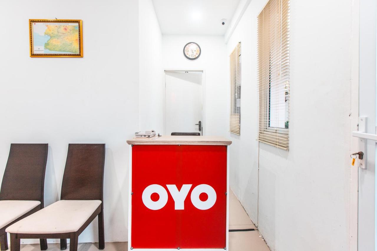 Oyo 907 Wisma Cakung Cakarta Dış mekan fotoğraf